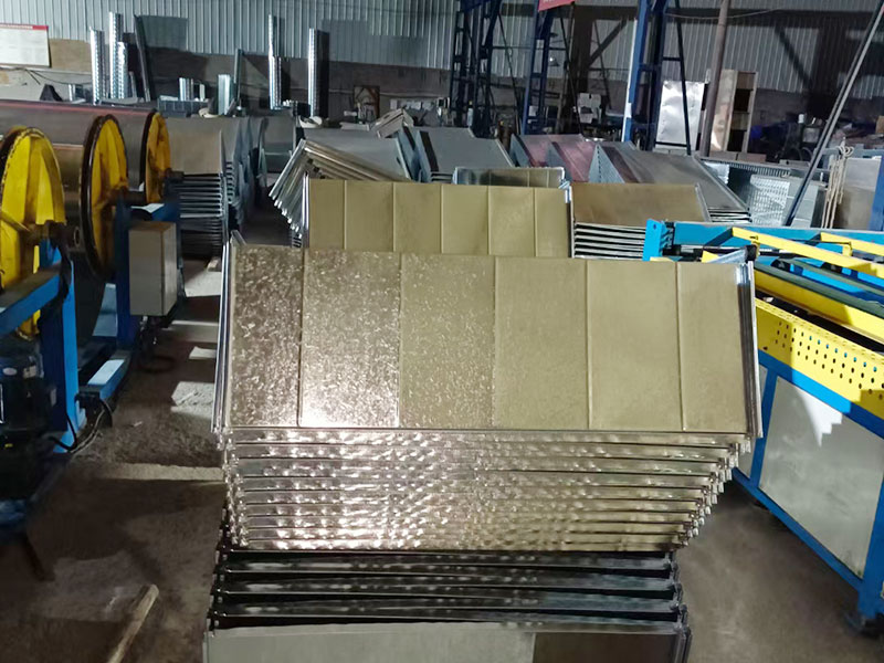 不锈钢烟罩、百叶风口厂家 厂房厂貌